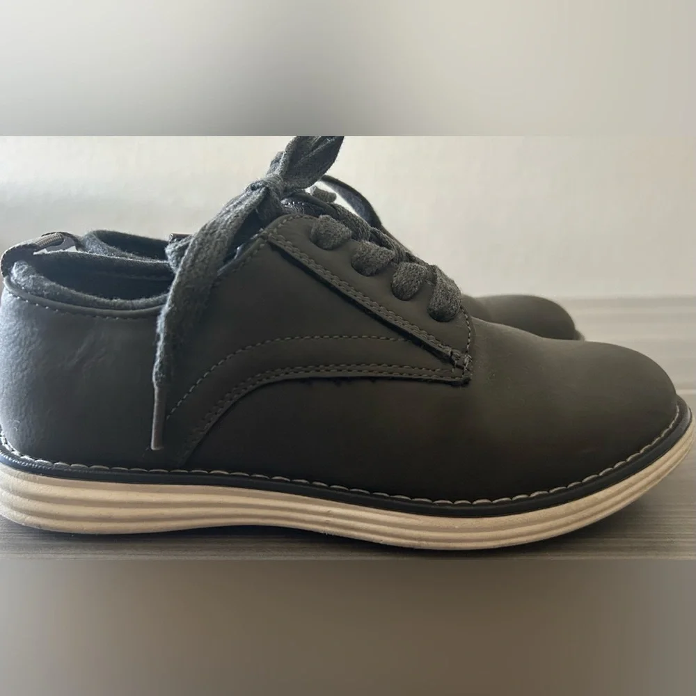 Bundle Of Two Dress Shoes